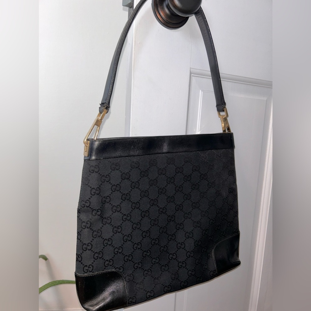 Gucci Shoulder Bag